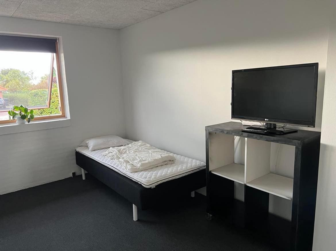 Ebbesens Bed And Bath - Two Double Rooms Herning Exterior foto